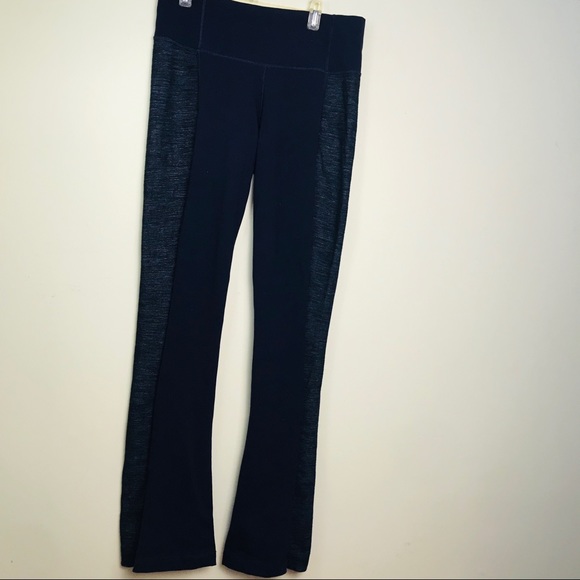 Lululemon Barre Pulse Pant Flare Two Fabrics Block Denim Plum Stretch High Waist - Picture 3 of 16
